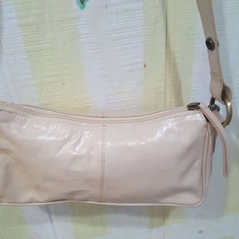 Maxx New York Womens Pocketbook Beige Small Shoulder Bag Leather Zipper